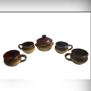 Set of 5 brown and tan ceramic coffee cups and pot kitchenware